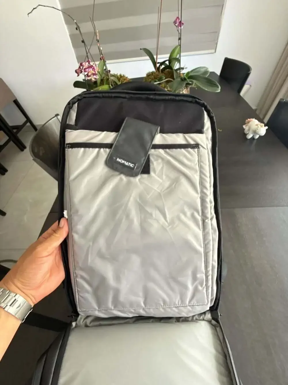 Nomatic Travel Pack 20L Expandable Backpack